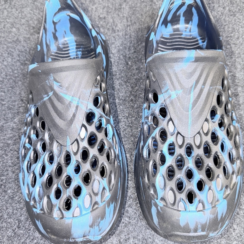 Rugged Shark Water Shoes Boys Size 5 Black Blue Camo EVA Slip On Clogs